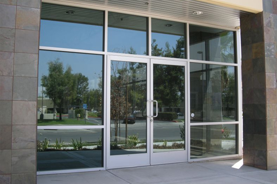 Fresno-commercial-door-repair